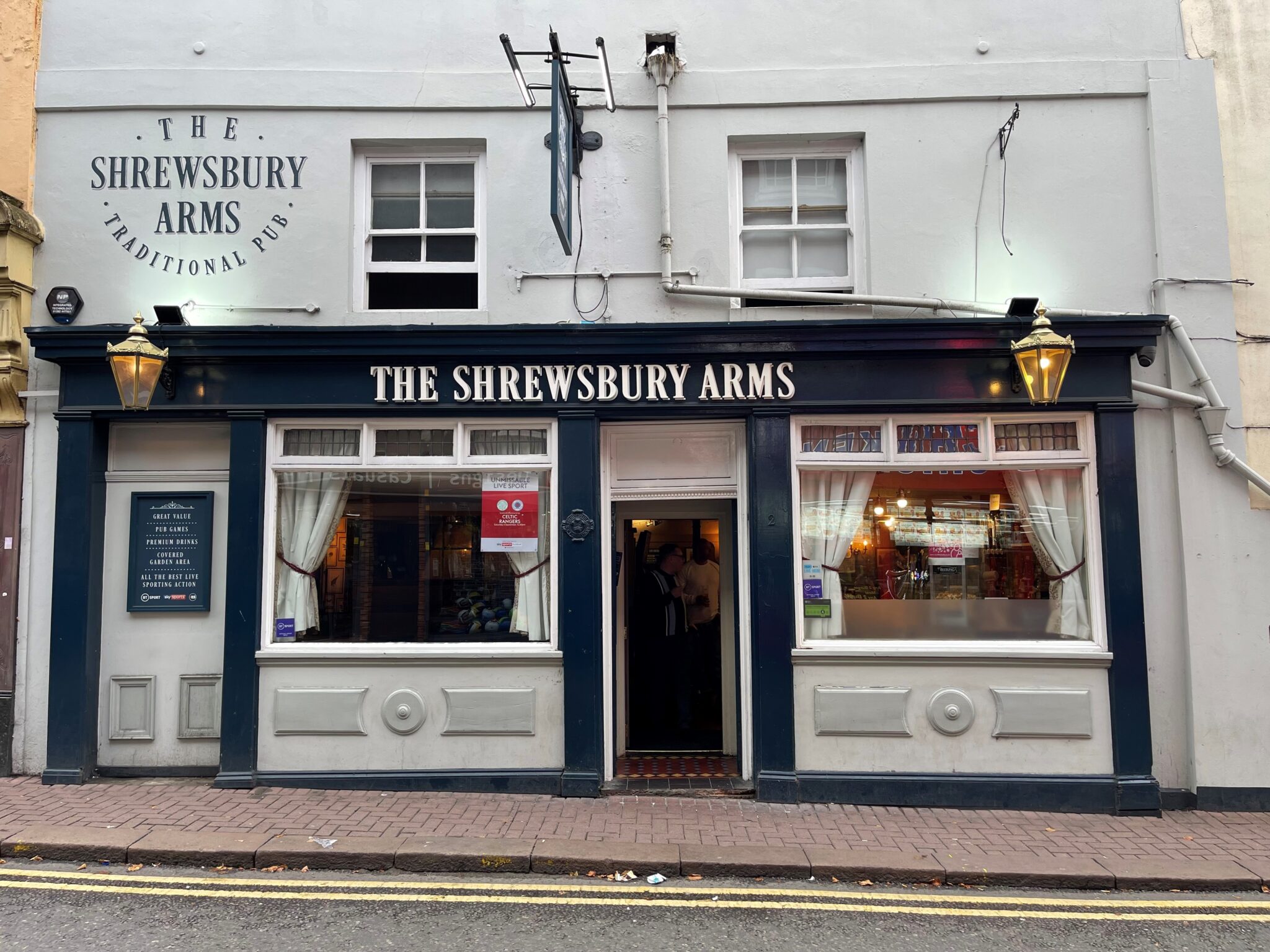 Shrewsbury Arms Dudley Admiral Taverns