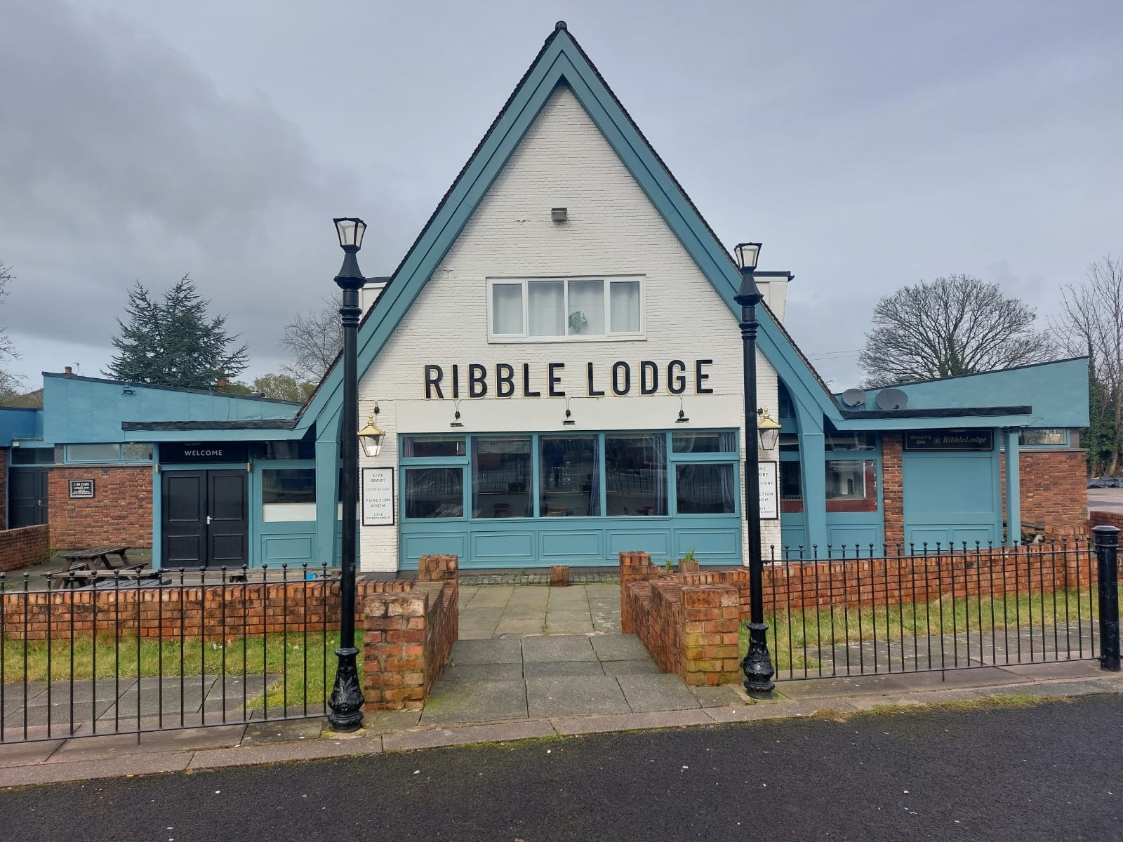 Ribble Lodge, Preston - Admiral Taverns